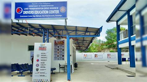 LTO San Fernando Licensing Center .